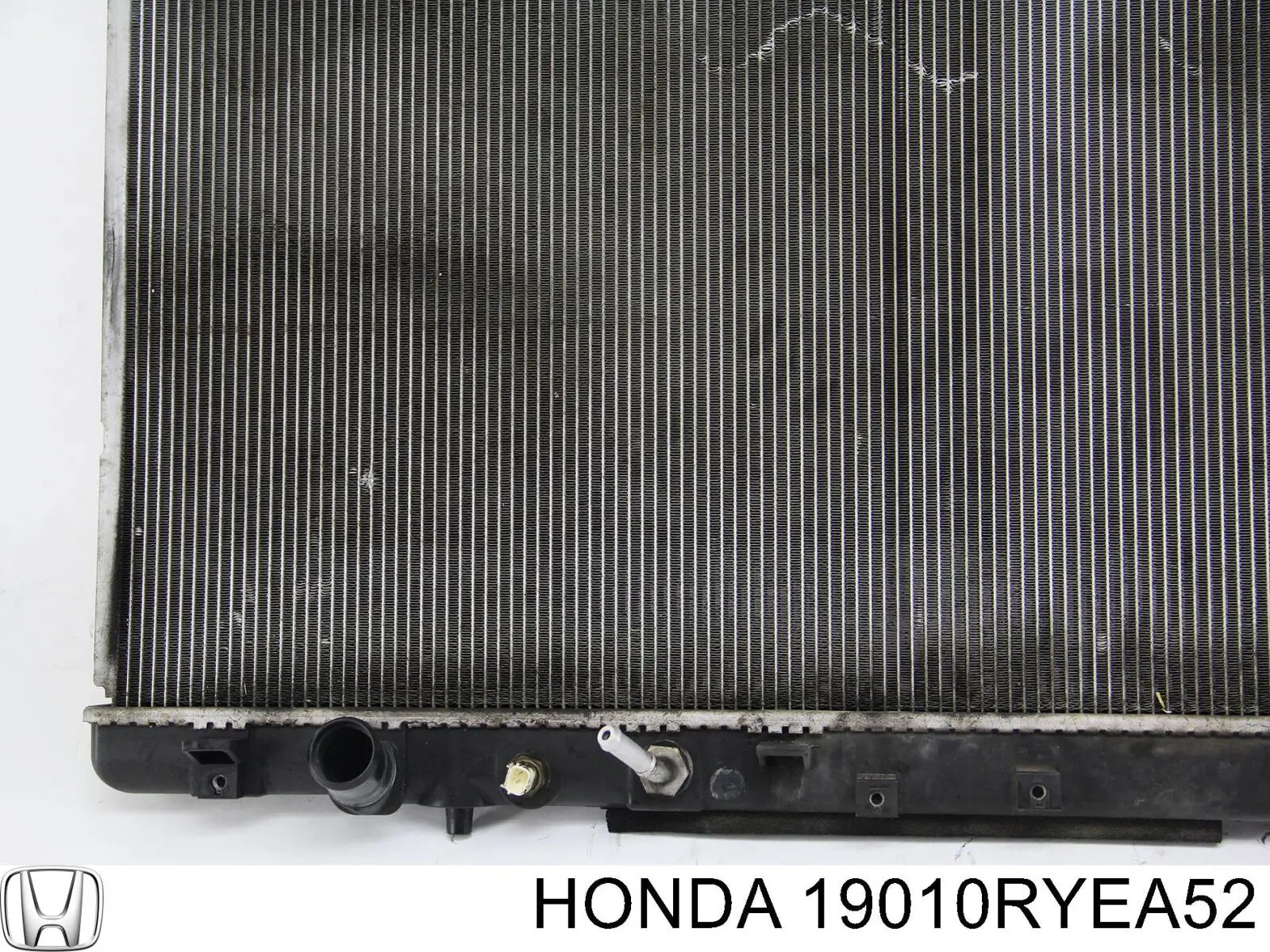 Chłodnica silnika Honda 19010RYEA52 cena, od 167,71 USD