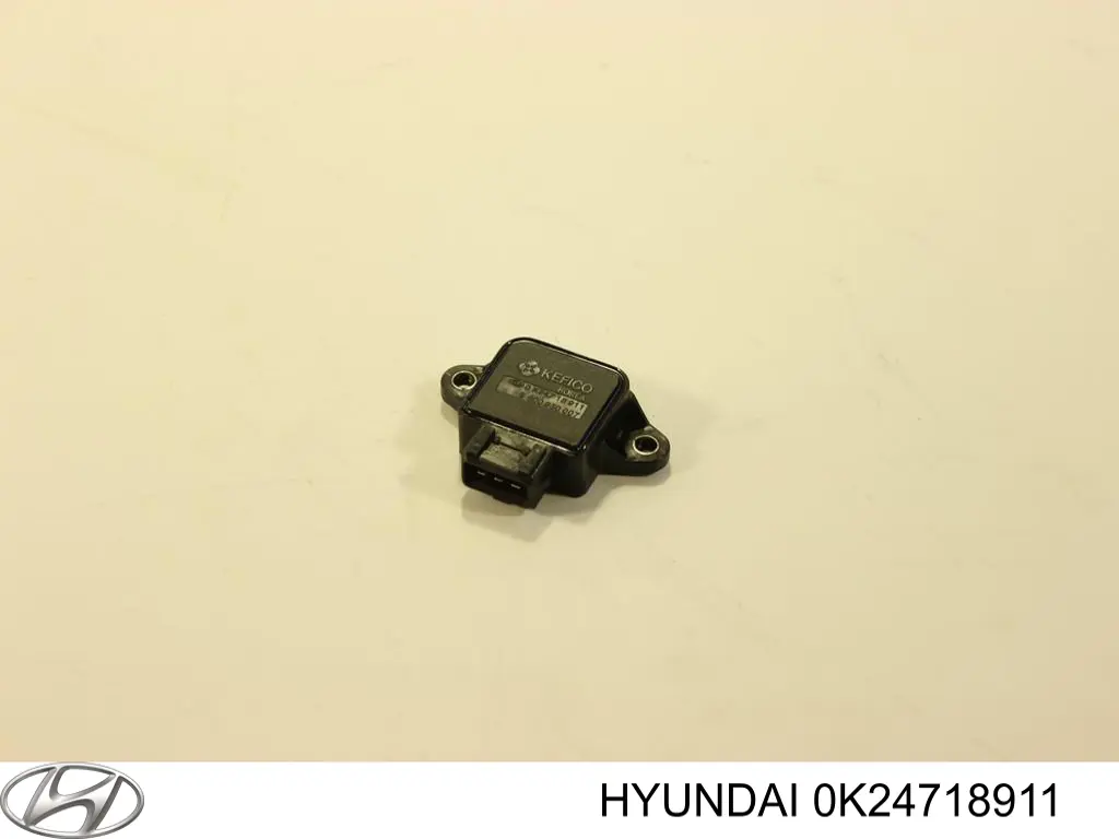 Czujnik położenia przepustnicy (potencjometr) Hyundai/Kia 0K24718911 cena, od 59,29 USD