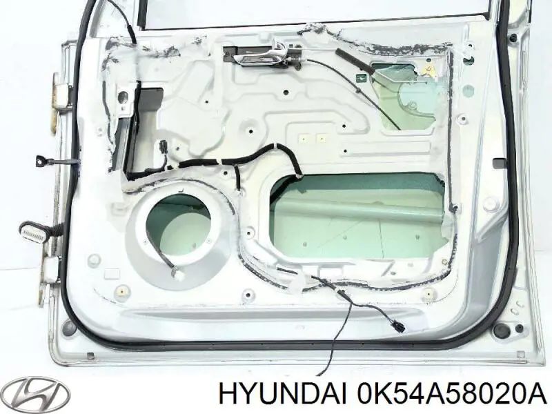 Drzwi przednie prawe Hyundai/Kia 0K54A58020A cena, od 91,75 USD