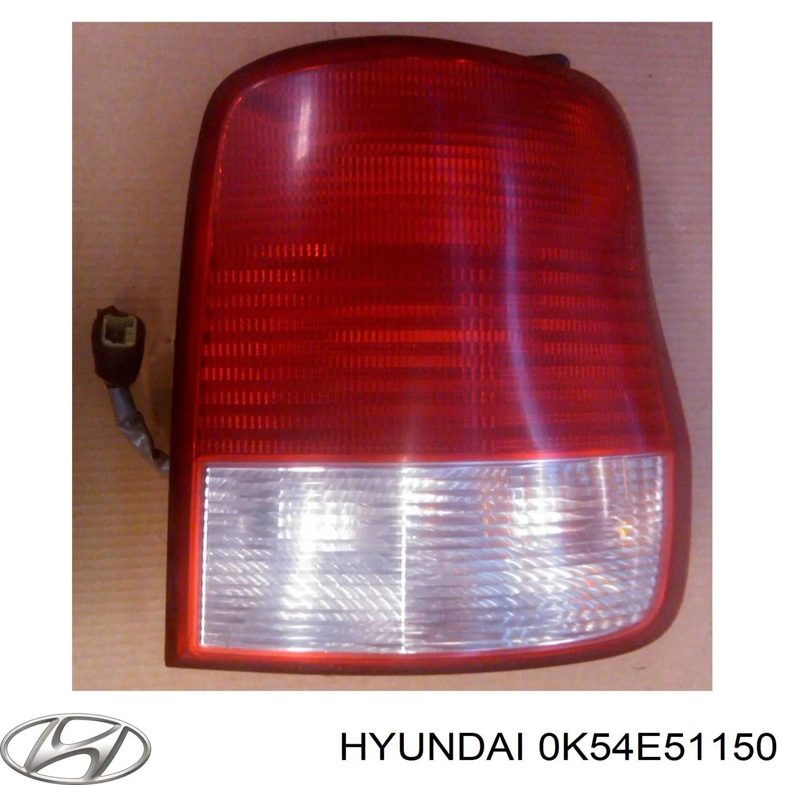 Do koszyka 0K54E51150 Hyundai/Kia Lampa zespolona tylna prawa