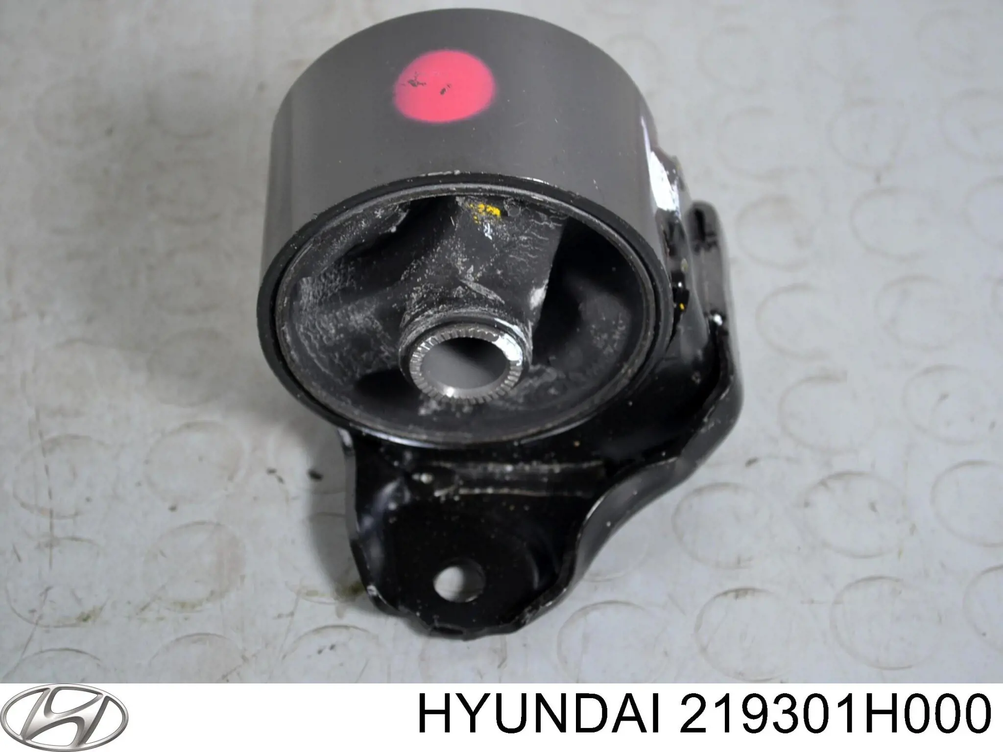 Do koszyka 219301H000 Hyundai/Kia Poduszka (podpora) silnika tylna