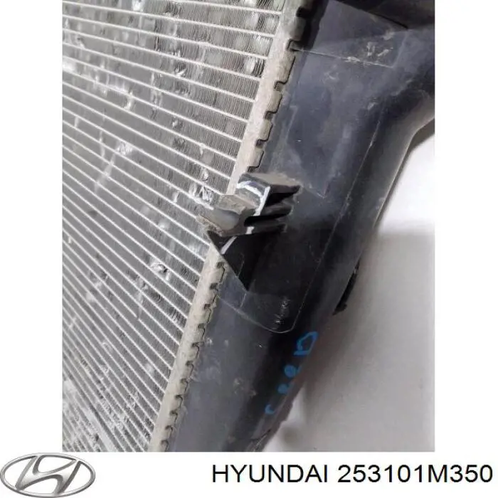 Do koszyka 253101M350 Hyundai/Kia Chłodnica silnika