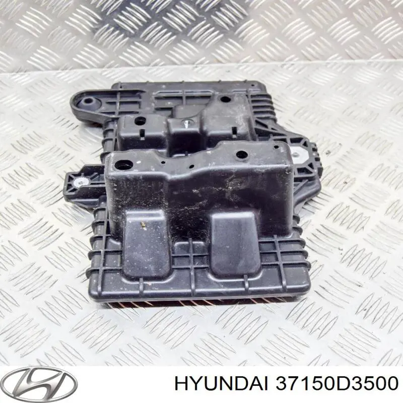 Podstawa akumulatora Hyundai/Kia 37150D3500 cena, od 49,05 USD