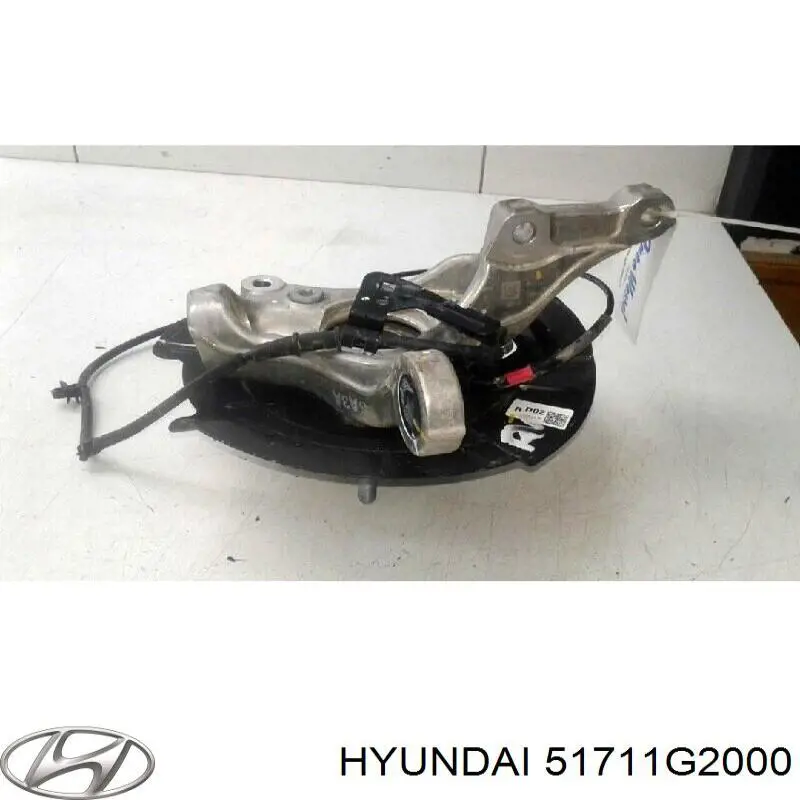 51711G2000 Hyundai/Kia Czop (zwrotnica) przedni prawy