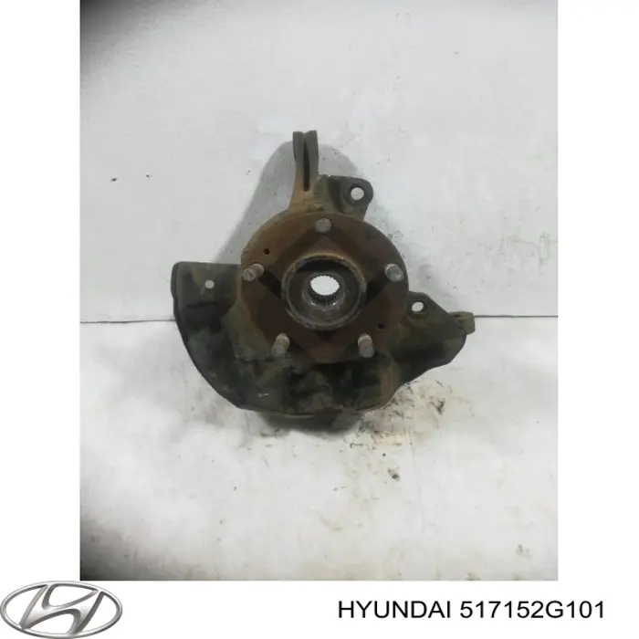 517152G101 Hyundai/Kia Czop (zwrotnica) przedni lewy