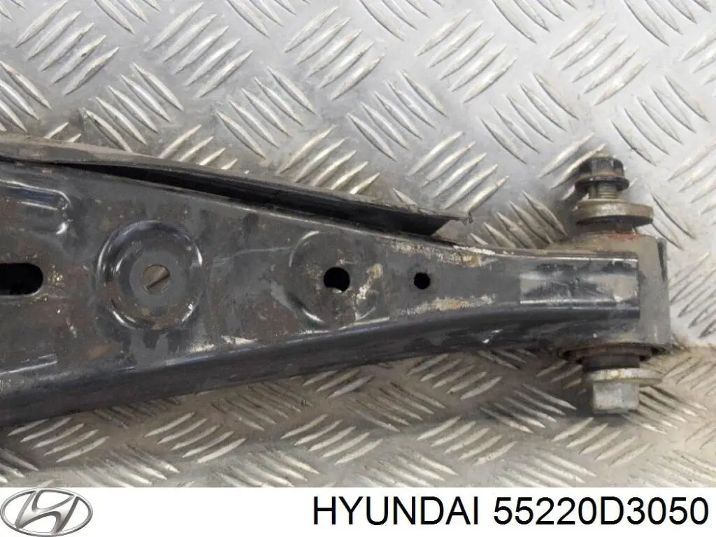 Do koszyka 55220D3050 Hyundai/Kia Wahacz zawieszenia tylnego dolny prawy