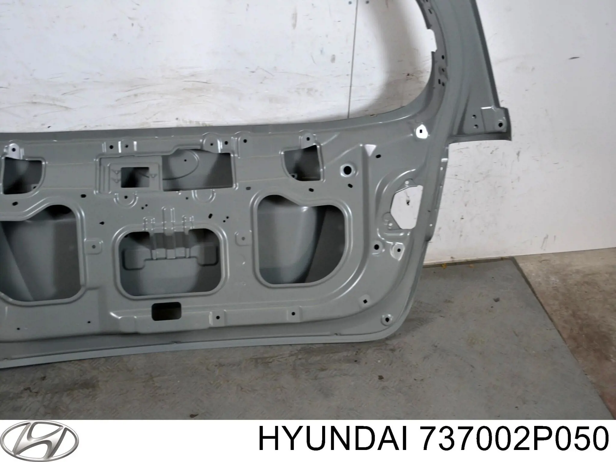 Do koszyka 737002P050 Hyundai/Kia Drzwi tylne (bagażnika 3/5)