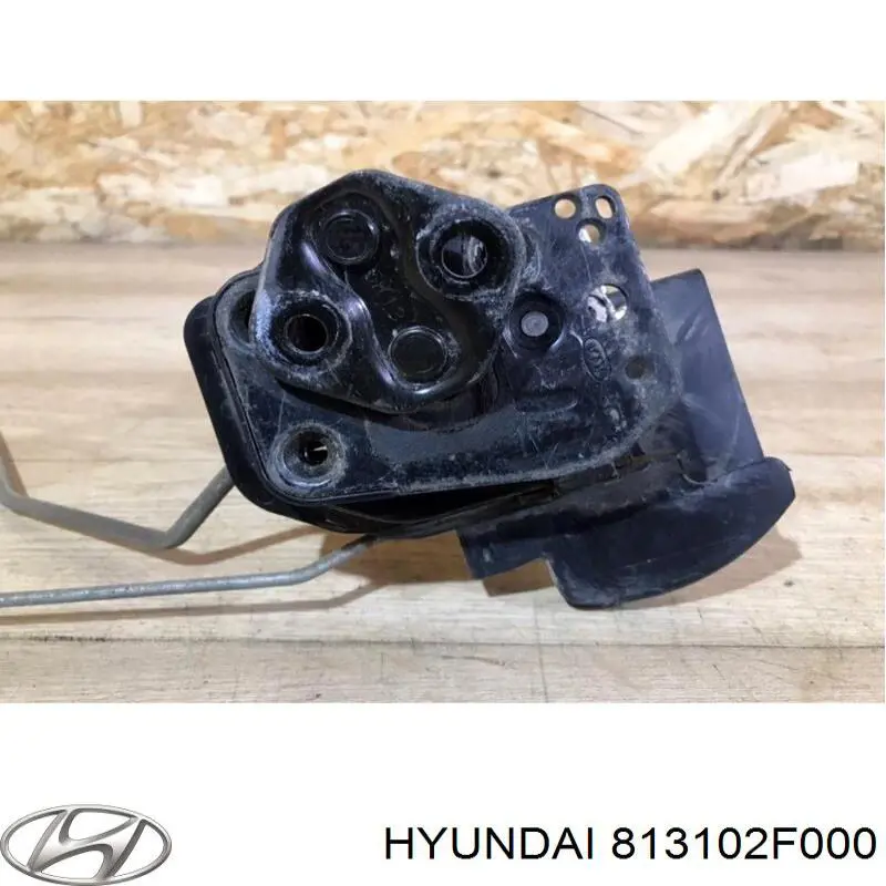 Zamek drzwi przednich lewych do KIA Spectra  