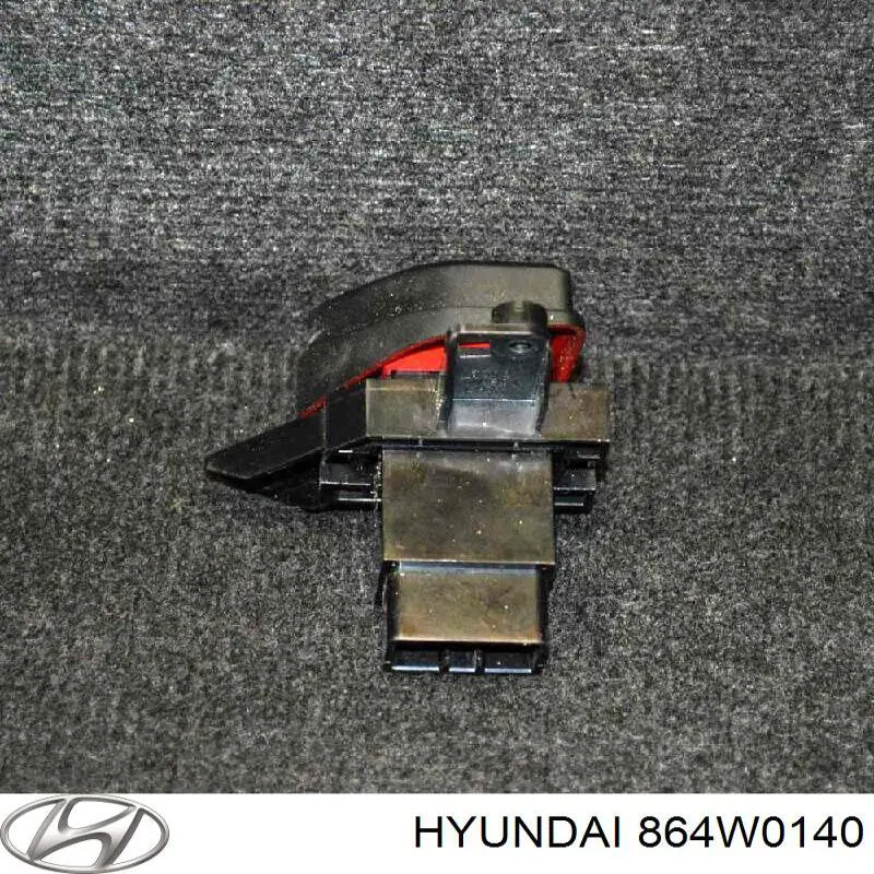 Do koszyka Przycisk włączania światła awaryjnego Hyundai Accent III MC