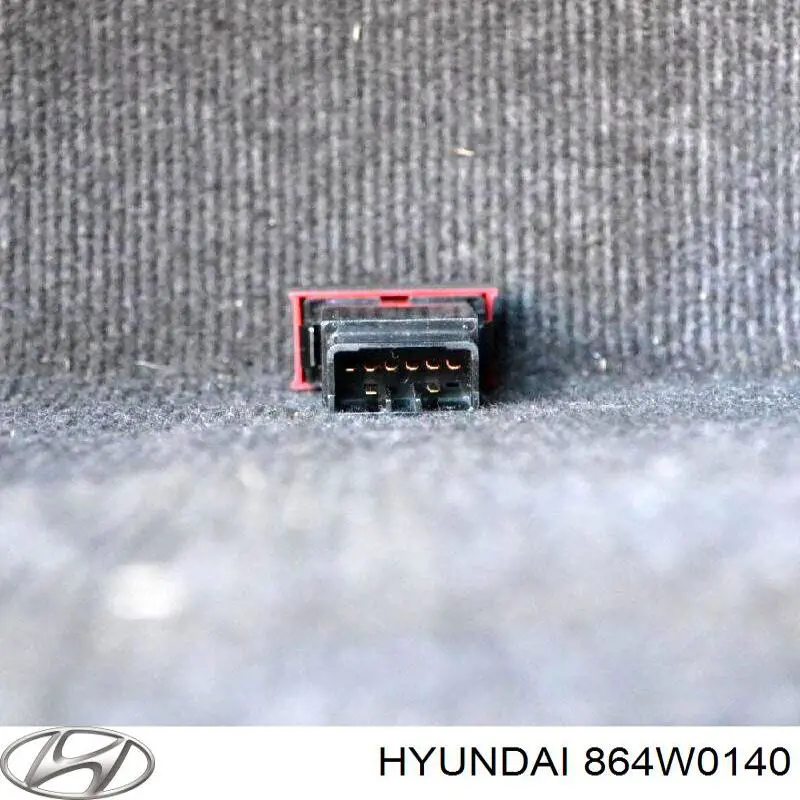  Przycisk włączania światła awaryjnego Hyundai Accent 3