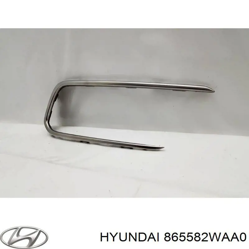 865582WAA0 Hyundai/Kia Obrzeże lampy przeciwmgielnej prawej