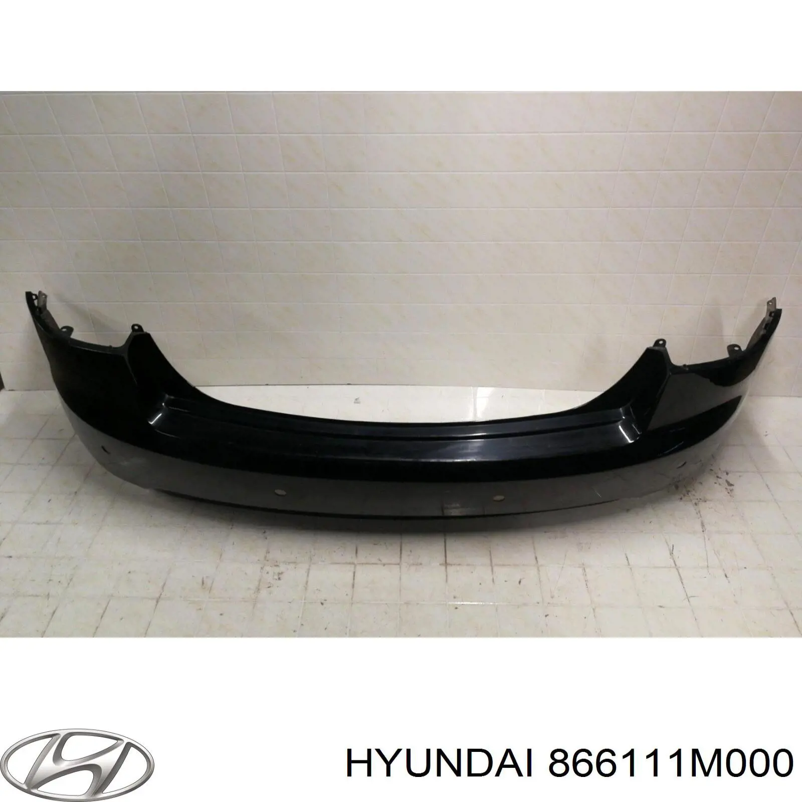 Zderzak tylny 866111M000 Hyundai/Kia