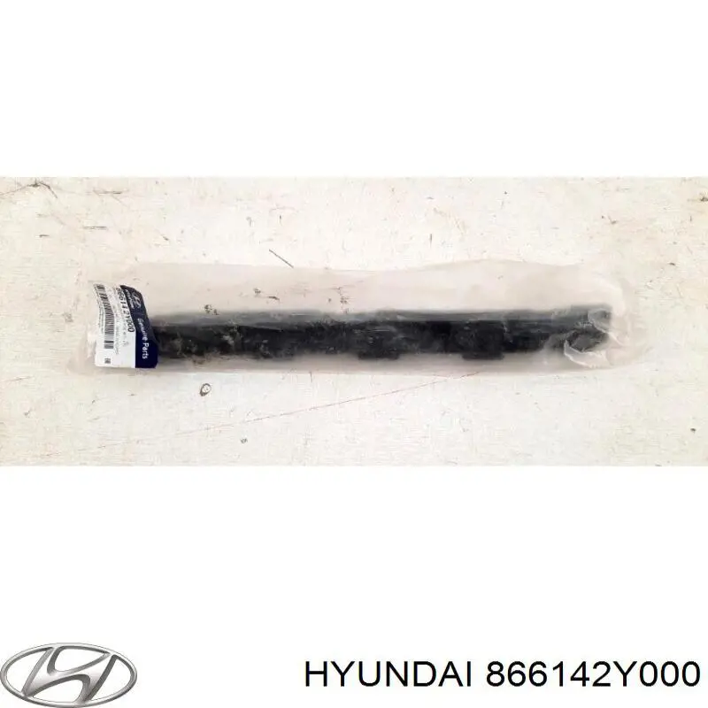 866142Y000 Hyundai/Kia Wspornik zderzaka tylnego prawy