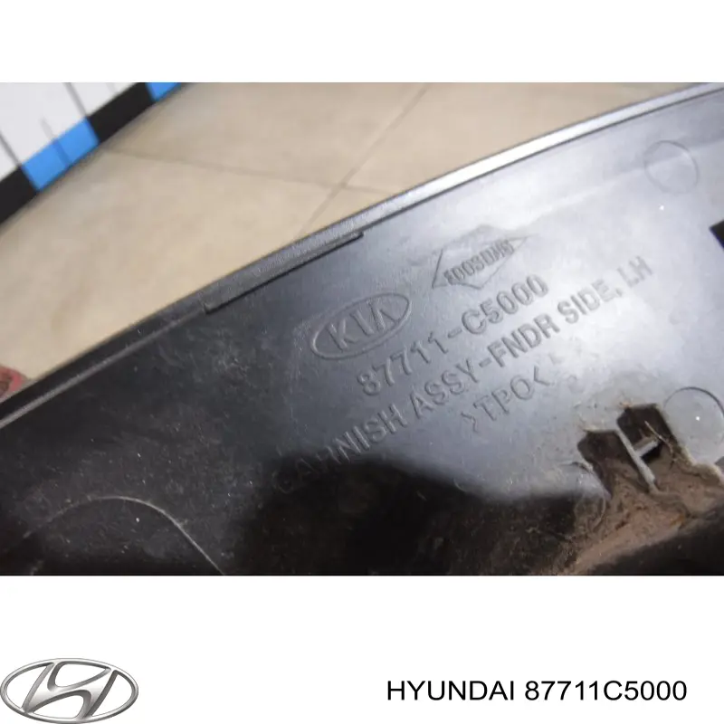 87711C5000 Hyundai/Kia Poszerzenie (nakładka) reperaturki błotnika przedniego lewy