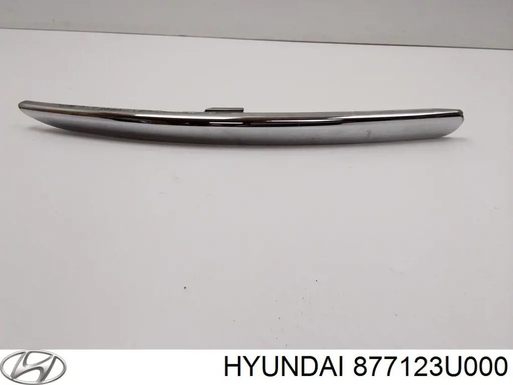 877123U000 Hyundai/Kia Nakładka błotnika przedniego prawego