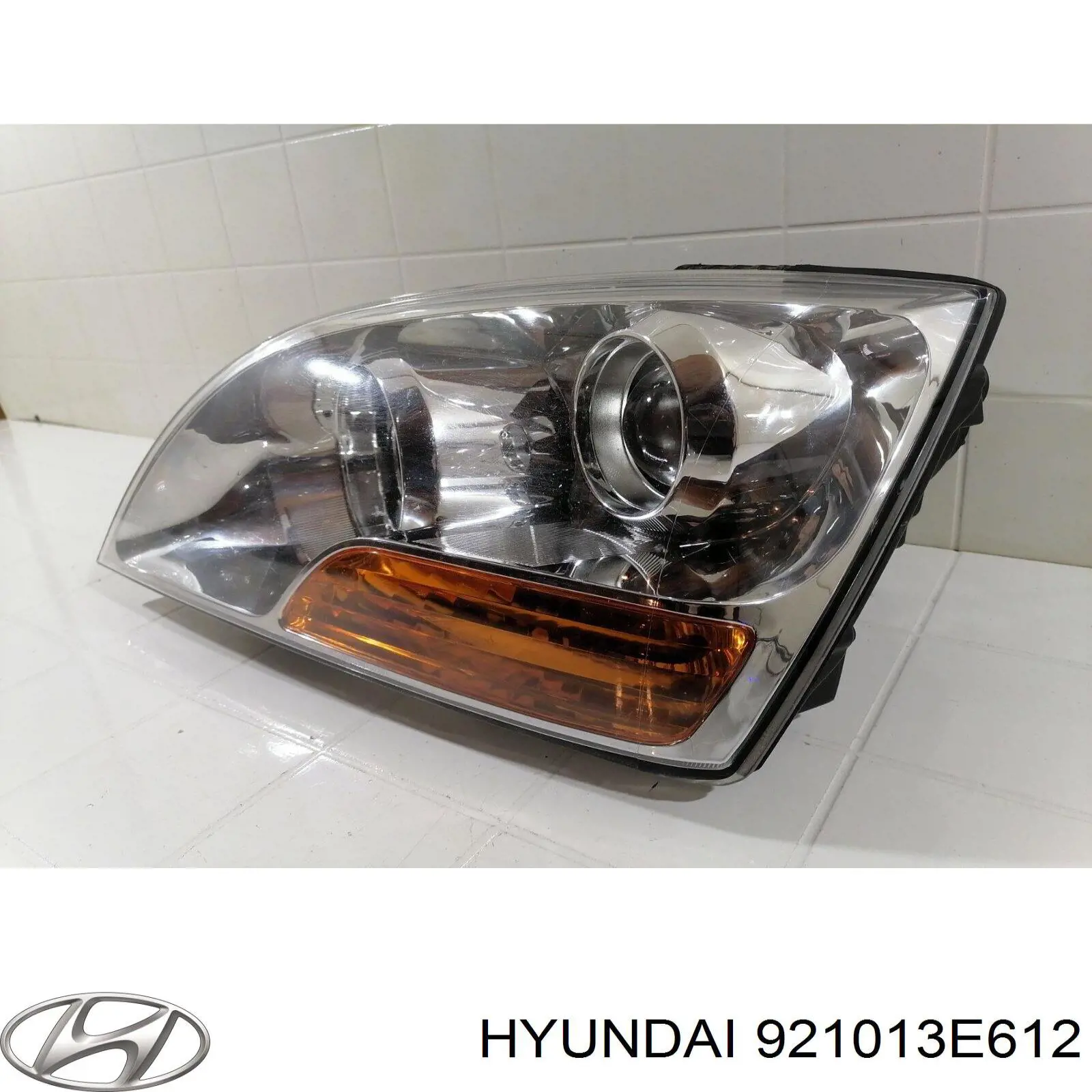Reflektor lewy Hyundai/Kia 921013E612 cena, od 239,20 USD