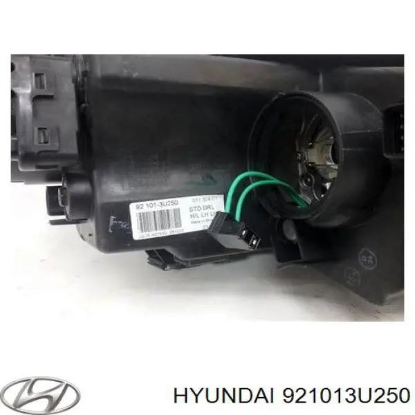 Reflektor lewy Hyundai/Kia 921013U250 cena, od 383,08 USD