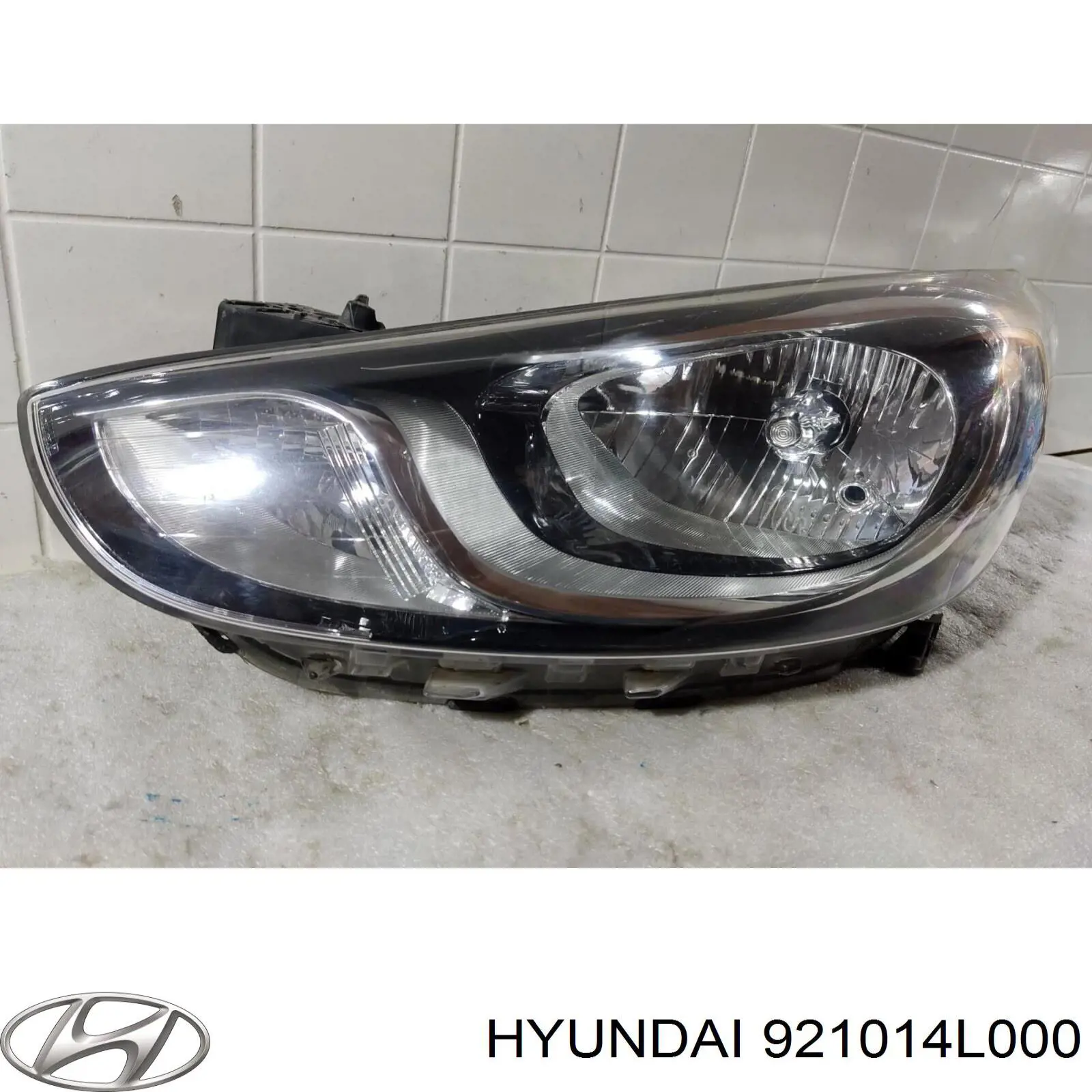 Reflektor lewy Hyundai/Kia 921014L000 cena, od 90,81 USD