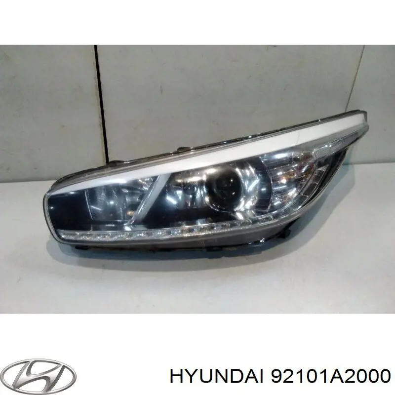 Reflektor lewy Hyundai/Kia 92101A2000 cena, od 331,07 USD