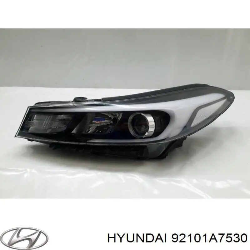 Reflektor lewy Hyundai/Kia 92101A7530 cena, od 223,52 USD