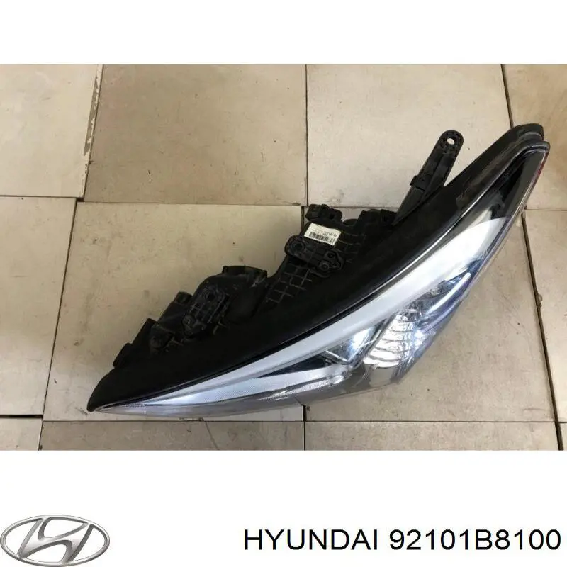 92101B8100 Hyundai/Kia Reflektor lewy