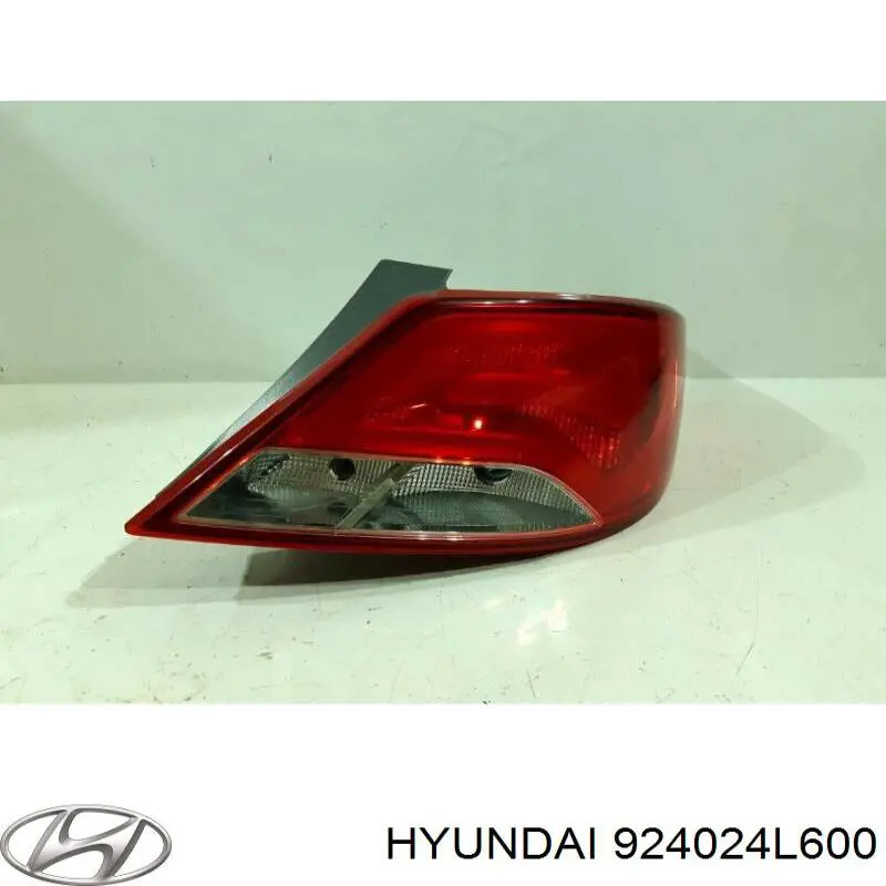 Lampa zespolona tylna prawa do Hyundai SOLARIS I SBR11
