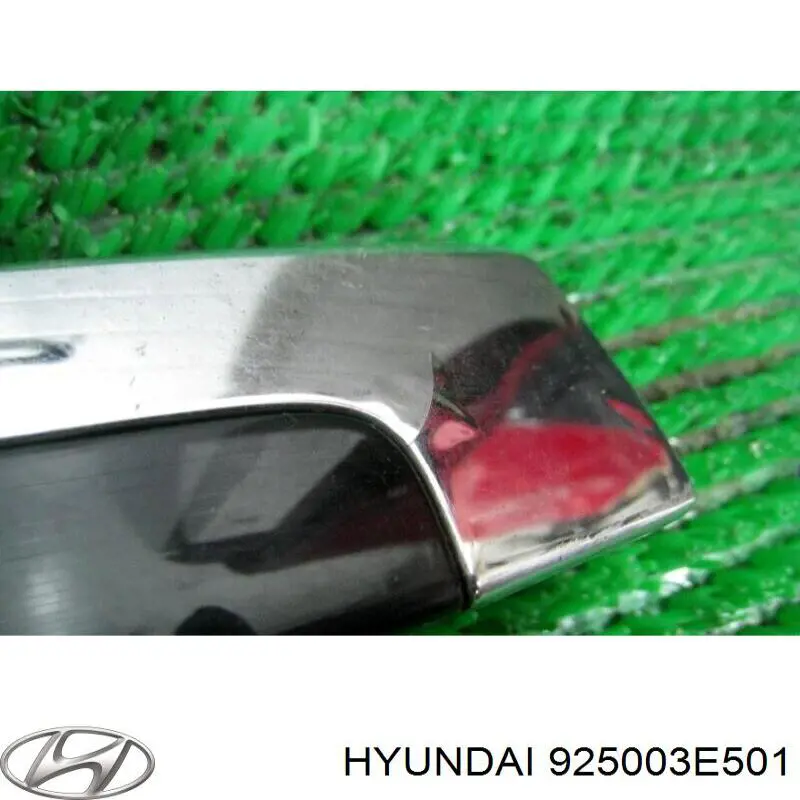 Lampa oświetlenia tylnej tablicy rejestracyjnej do KIA Sorento I JC