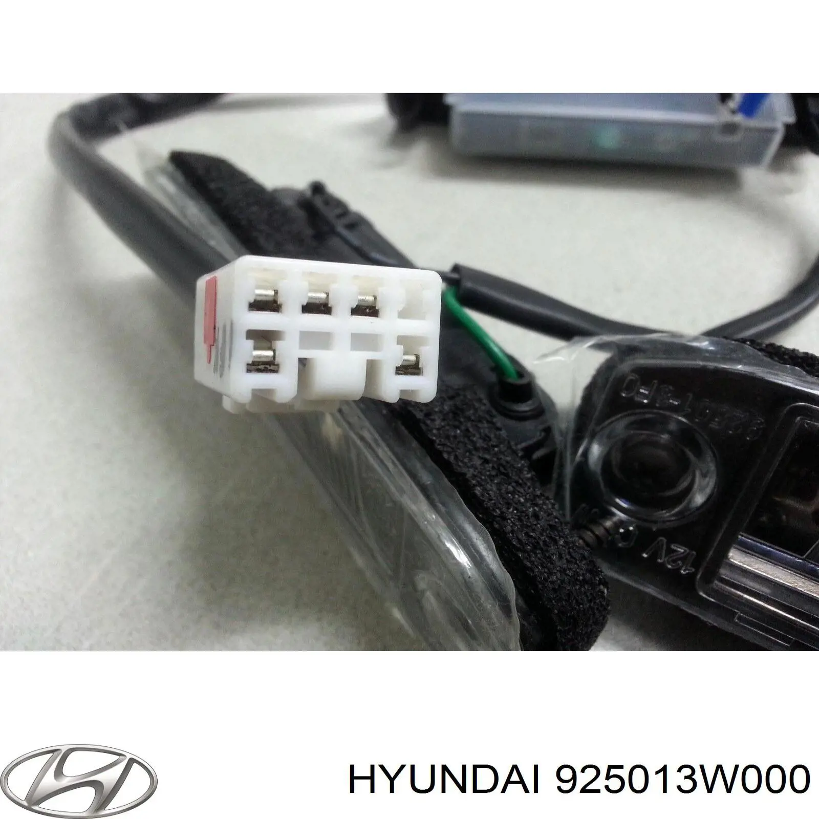 Lampa oświetlenia tylnej tablicy rejestracyjnej Hyundai/Kia 925013W000 cena, od 27,01 USD