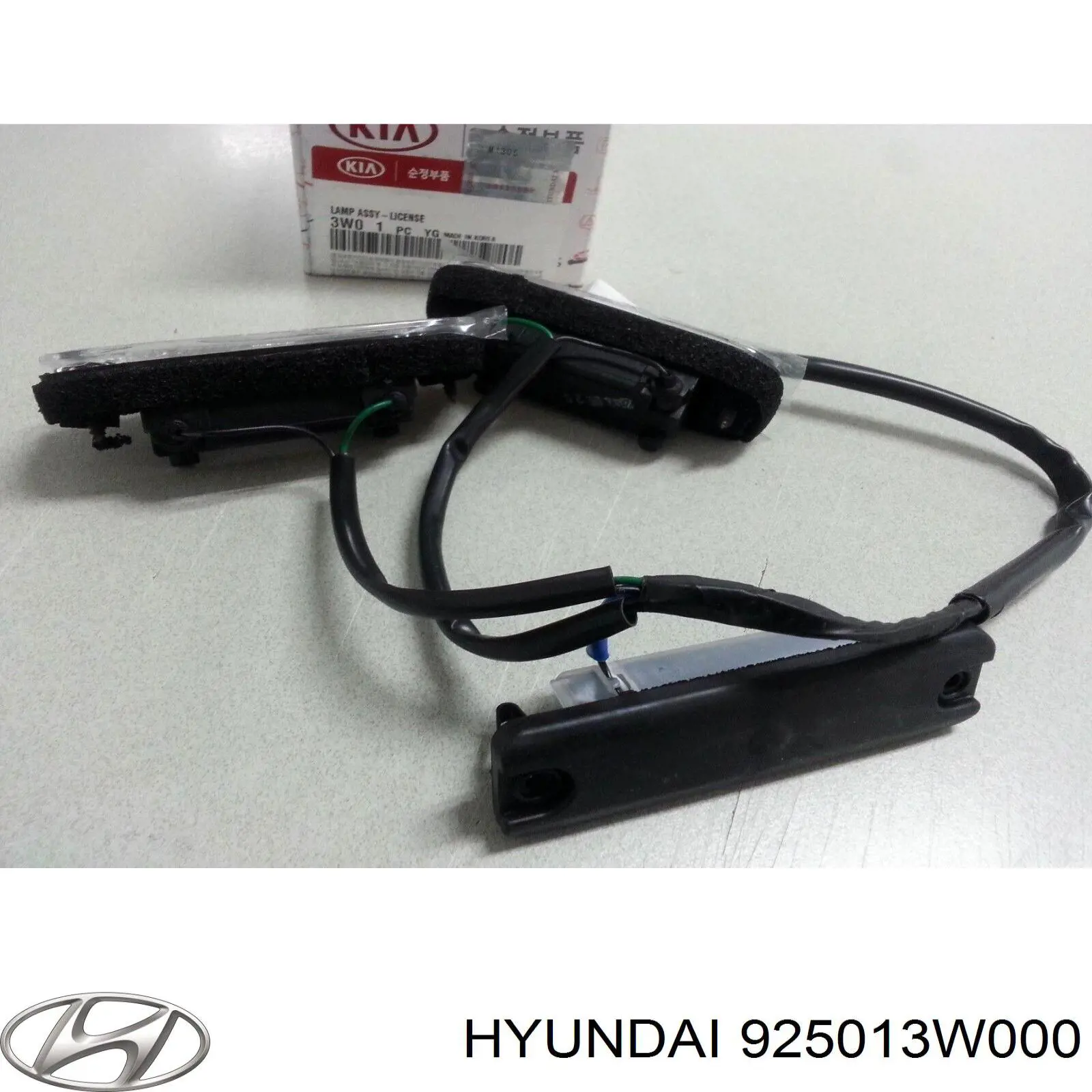 Lampa oświetlenia tylnej tablicy rejestracyjnej Hyundai/Kia 925013W000 cena, od 27,78 USD
