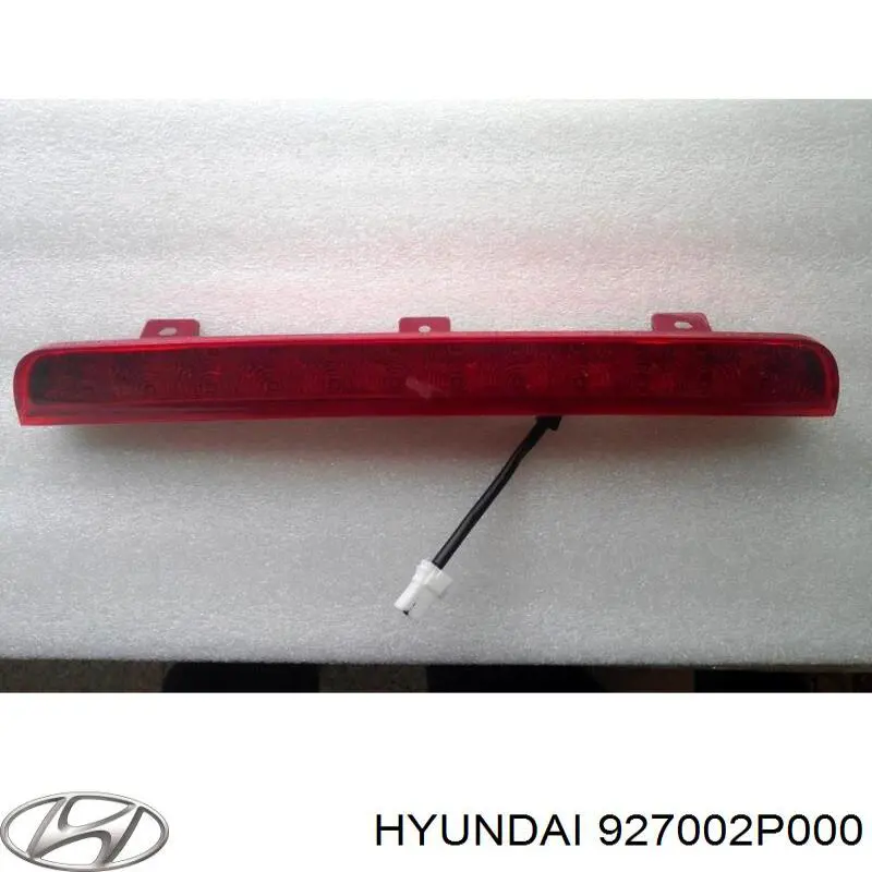 Lampa stop tylna dodatkowa Hyundai/Kia 927002P000 cena, od 277,34 USD