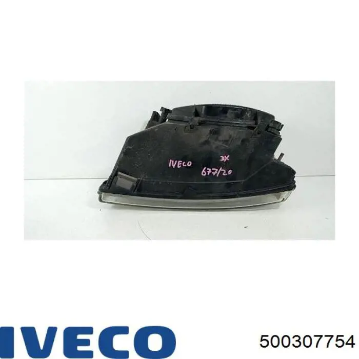 Reflektor prawy 500307754 Iveco