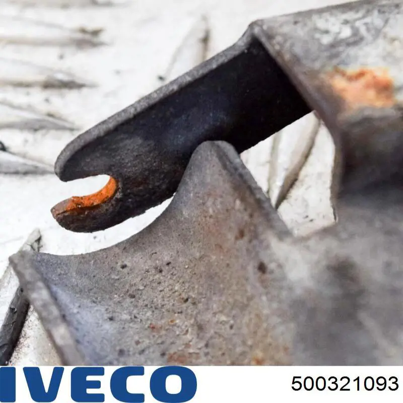 Zamek maski 500321093 Iveco