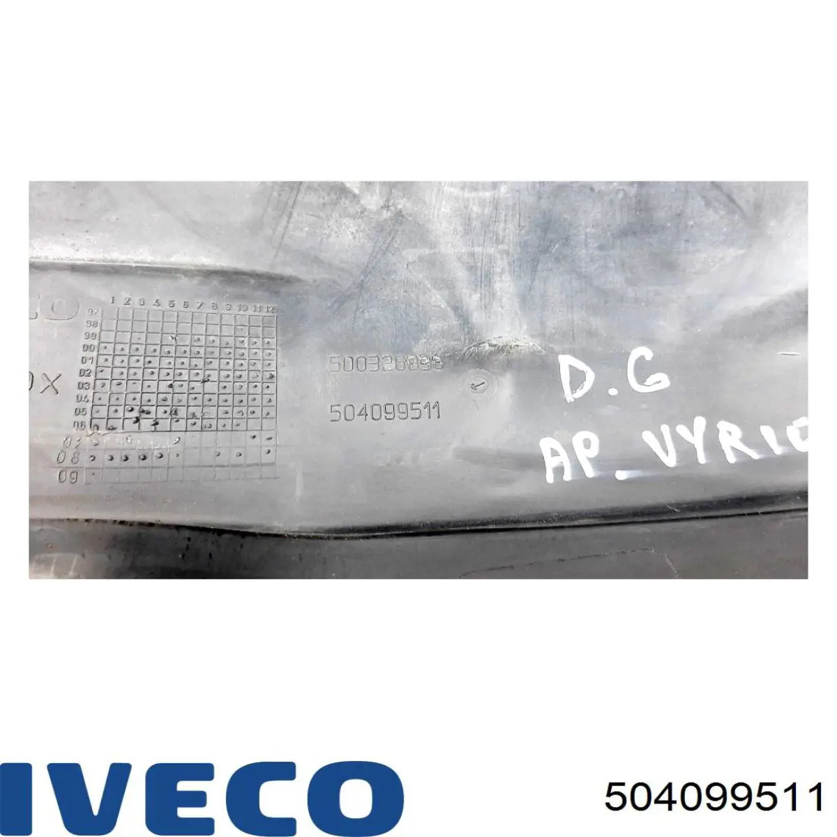 Do koszyka 504099511 Iveco Zderzak tylny, prawa część