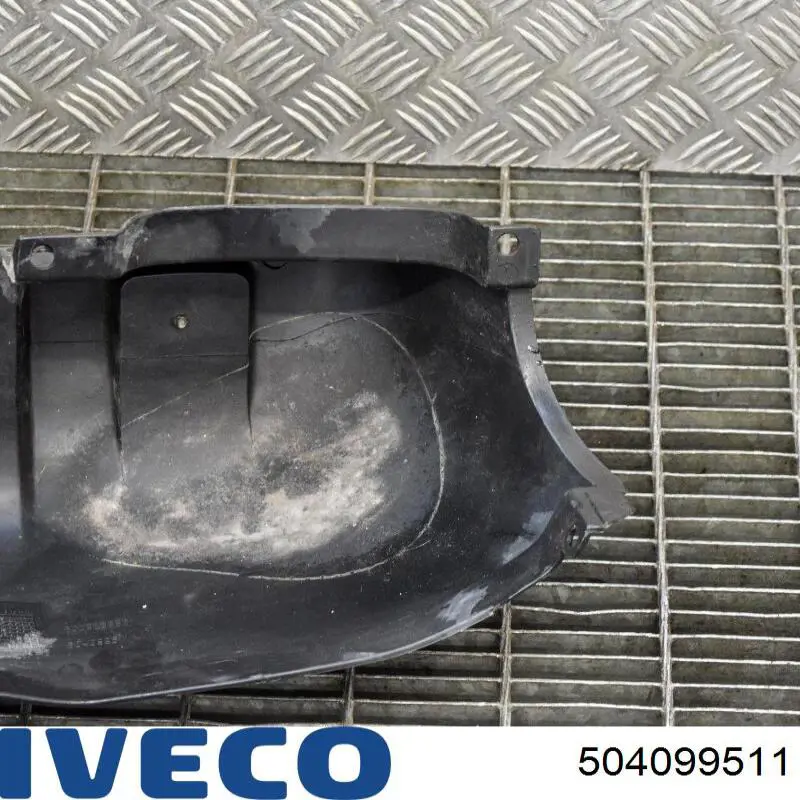 Do koszyka 504099511 Iveco Zderzak tylny, prawa część