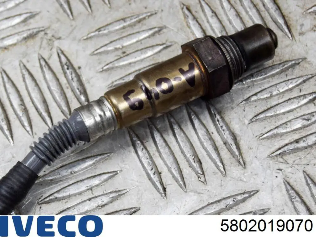 Sonda lambda czujnik tlenu przed katalizatorem Iveco 5802019070 cena, od 91,94 USD