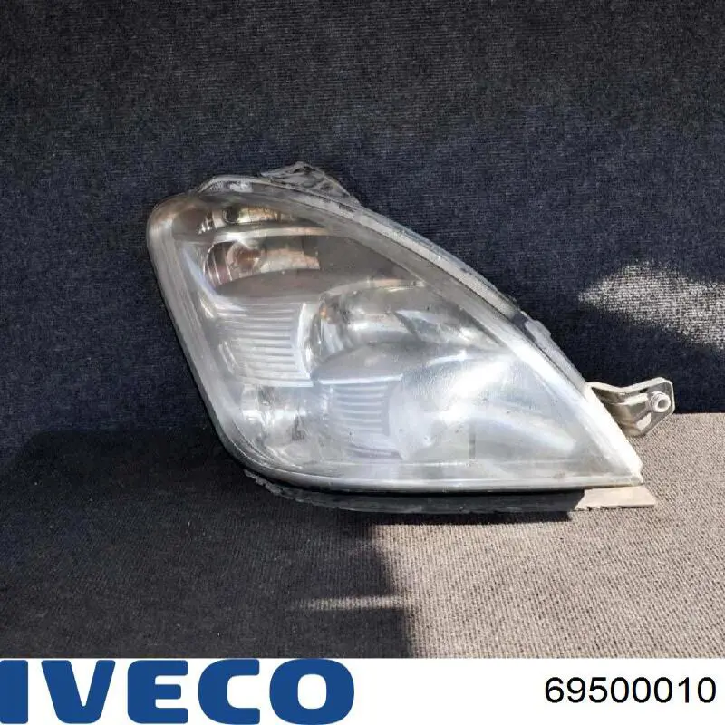 Reflektor prawy Iveco 69500010 cena, od 225,37 USD