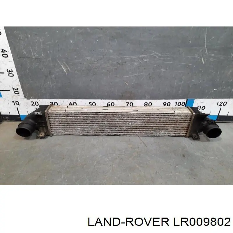 LR009802 Land Rover Chłodnica intercoolera
