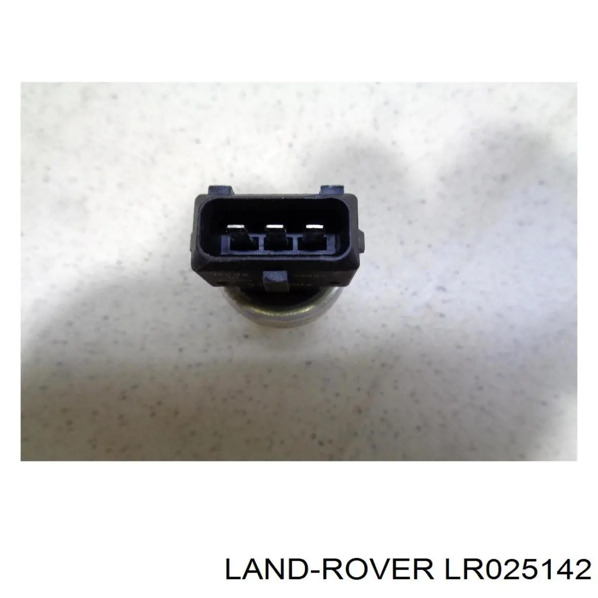 Dysza spryskiwacza szyby przedniej LR025142 Land Rover