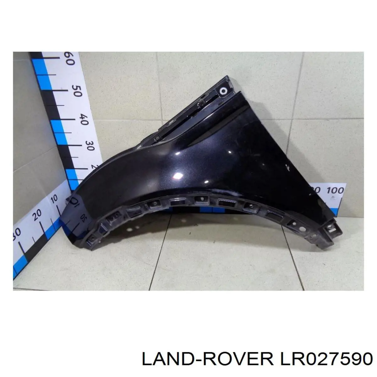 Do koszyka LR027590 Land Rover Błotnik przedni lewy