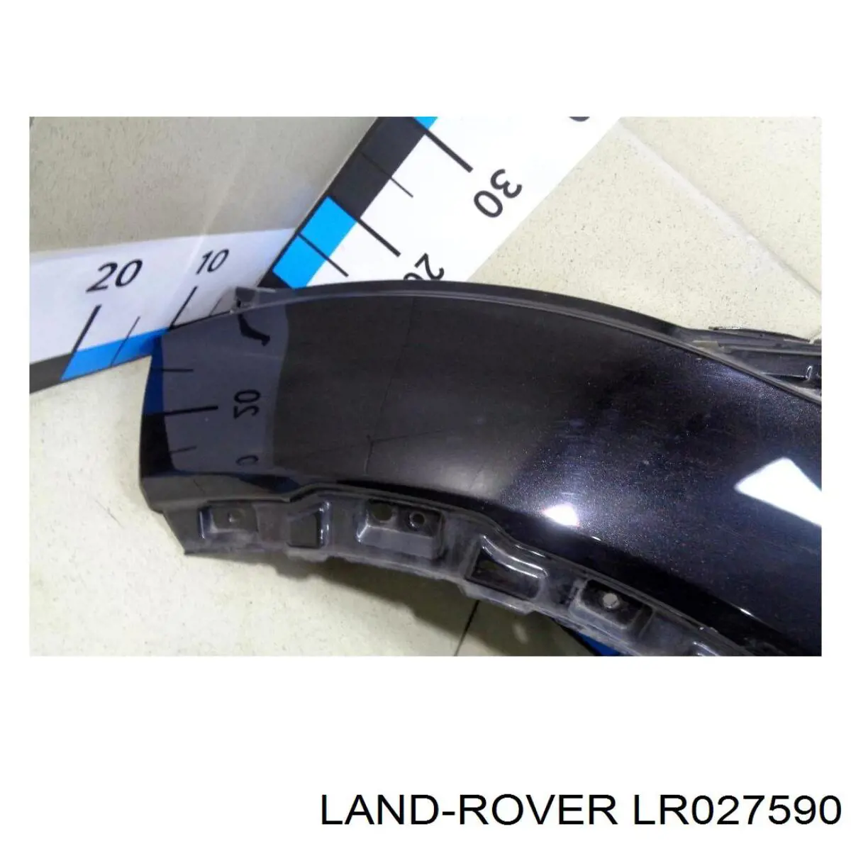 Błotnik przedni lewy Land Rover LR027590 cena, od 298,02 USD