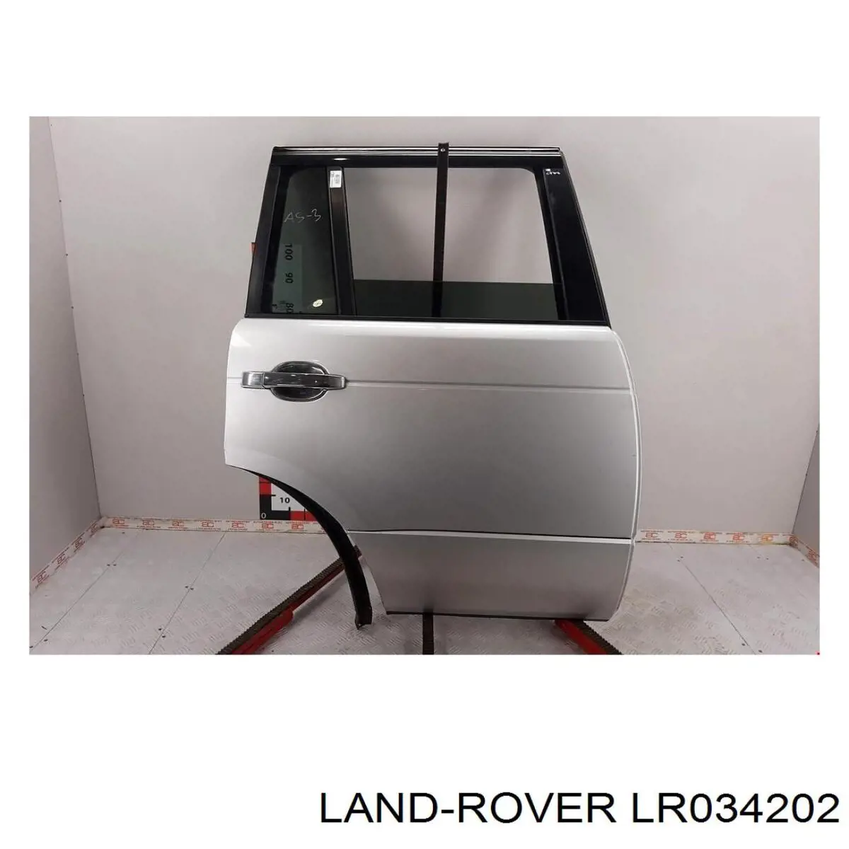 Drzwi tylne prawe Land Rover LR034202 cena, od 488,64 USD