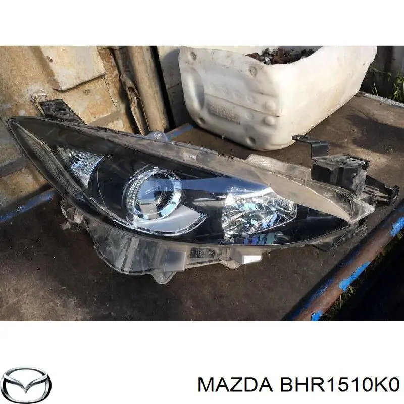 Reflektor prawy Mazda BHR1510K0 cena, od 111,96 USD