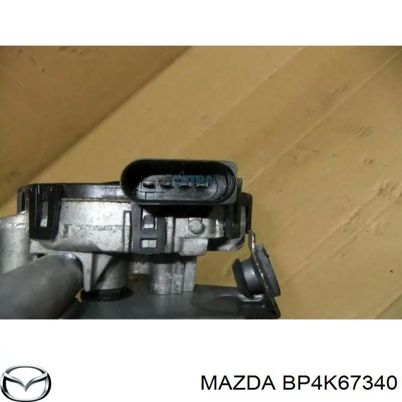 Silniczek wycieraczki szyby przedniej Mazda 3 sedana (BK12) (2004 - 2006) cena, od 46,29 USD