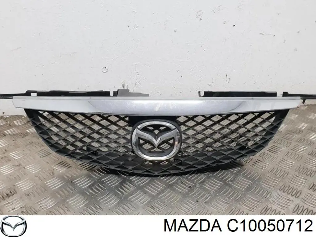 Atrapa chłodnicy Mazda Premacy minivan (CP) (1999 - 2026) cena, od 27,91 USD