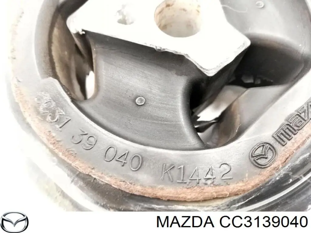 Poduszka (podpora) silnika tylna Mazda CC3139040 cena, od 65,85 USD