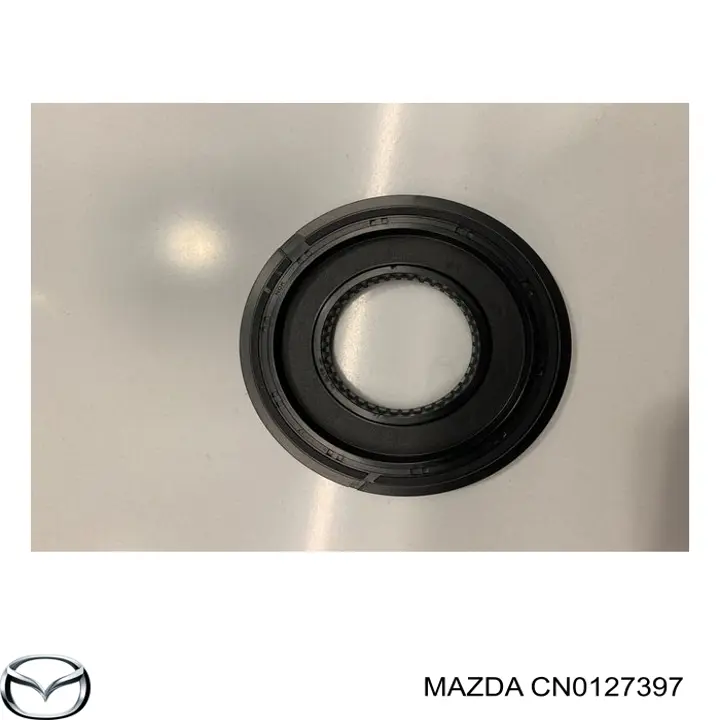 Do koszyka CN0127397 Mazda Uszczelniacz skrzyni rozdzielczej przedni wyjściowy