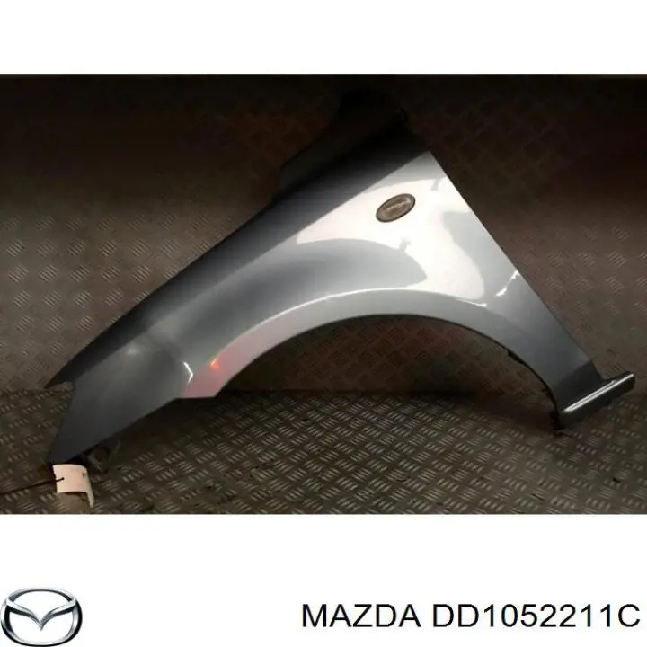 D38752211E Mazda Błotnik przedni lewy