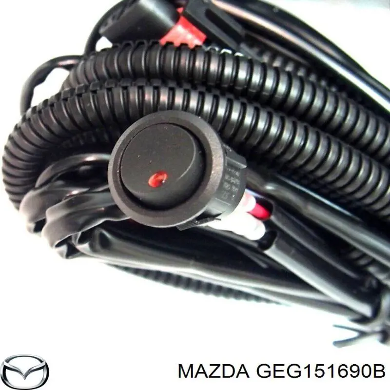 GEG151690B Mazda Lampa przeciwmgielna lewa