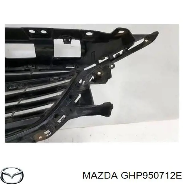 Atrapa chłodnicy Mazda GHP950712E cena, od 49,85 USD