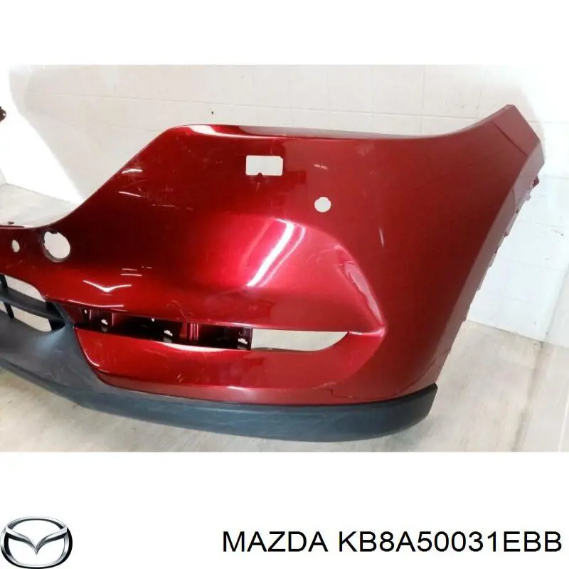 KB8A50031EBB Mazda Zderzak przedni